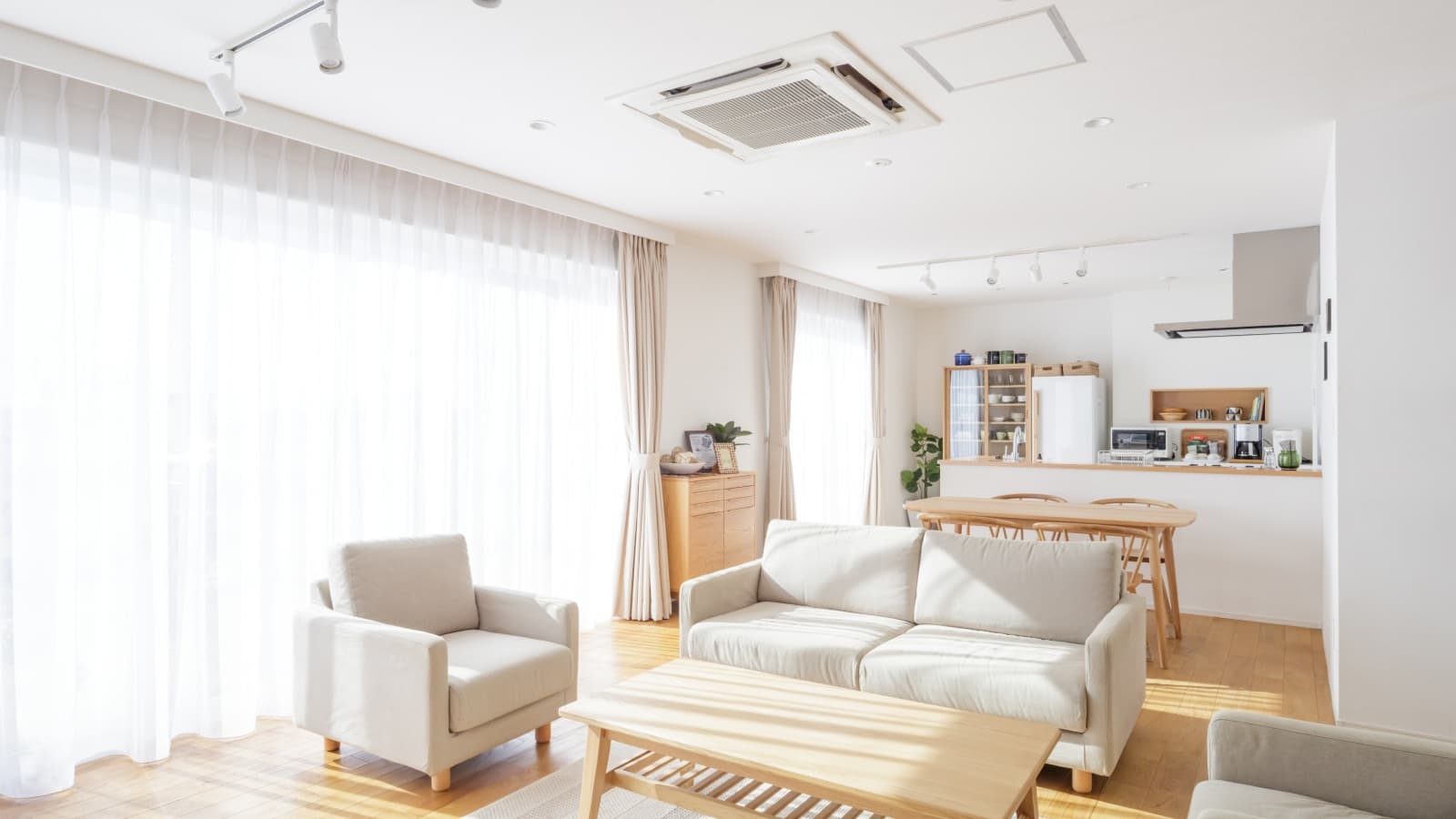 Frame 1410082979 (1)